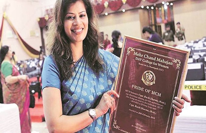 कैप्टन रुचि शर्मा : सेना की पहली पैराशूटधारी योद्धा