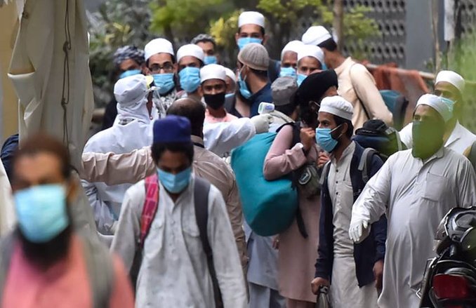 Coronavirus in India State-Wise: 24 घंटे में देश में बढ़े कोरोना के 525 मामले, दिल्ली में लॉकडाउन उल्लंघन पर 66 हजार लोगों पर एफआईआर