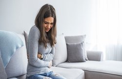 एसिडिटी से हैं परेशान तो पीएं अल्कलाइन वाटर, जानिये बनाने का तरीका