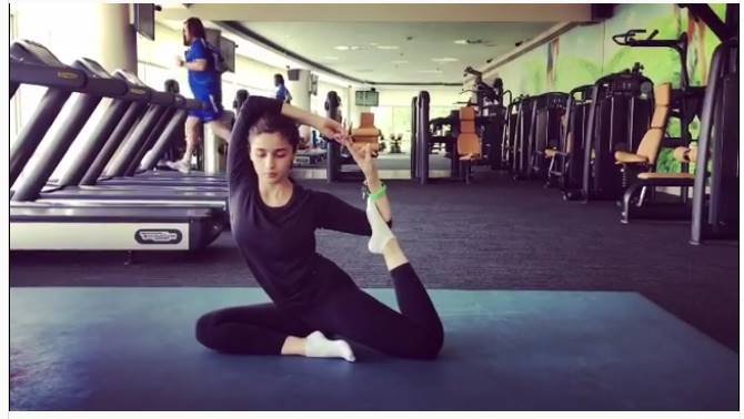 alia bhatt fitness, alia bhatt, pigeon pose, mermaid pose, Eka Pada Rajakapotasana, indianexpress.com, indianexpress, what is pigeon pose, fitness goals