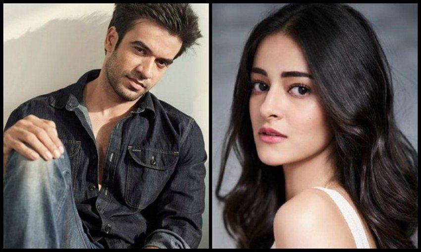 अनन्या पुनीत के साथ काफी अच्छी बॉन्डिंग शेयर करती हैं। अब अनन्या ने एक चैट शो में बताया कि वह पुनीत के कारण ही आज तक सिंगल हैं।