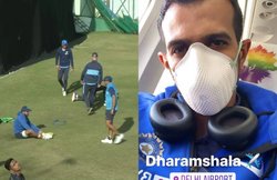 युजवेंद्र चहल को मास्क पहने देख बोला फैन, ‘खेलना जरूरी है क्या, पैसे के चक्कर में बर्बाद कर रहे लोगों की लाइफ’