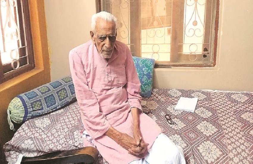भाजपा ने एच एस डोरस्वामी पर 'पाक एजेंट' होने का आरोप लगाया था। (Express Photo by Amrita Dutta)