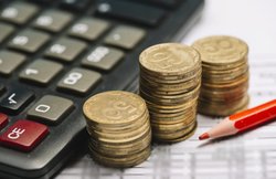 पीएफ पर लगातार 11 साल तक मिला था 12 पर्सेंट का ब्याज, फिर अटल सरकार में हो गई कटौती