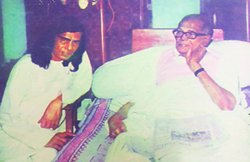 रविवारी: पद्मश्री ठुकराया, वजीफा लौटाया