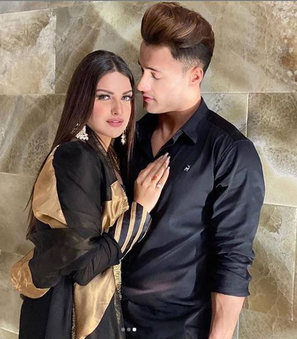 Asim Riaz, Asim himanshi, asim riaz, Himanshi Khurana, asim riaz age, Asim Himanshi, Asimanshi, Bigg Boss 13, Bigg Boss, Asim Riaz, Himanshi Khurana, Asim Himanshi, Asimanshi, Bigg Boss 13, Bigg Boss, asimanshi, siddharth shukla, sidnaz, shehnaz gill, neha kakkar, asim riaz himanshi