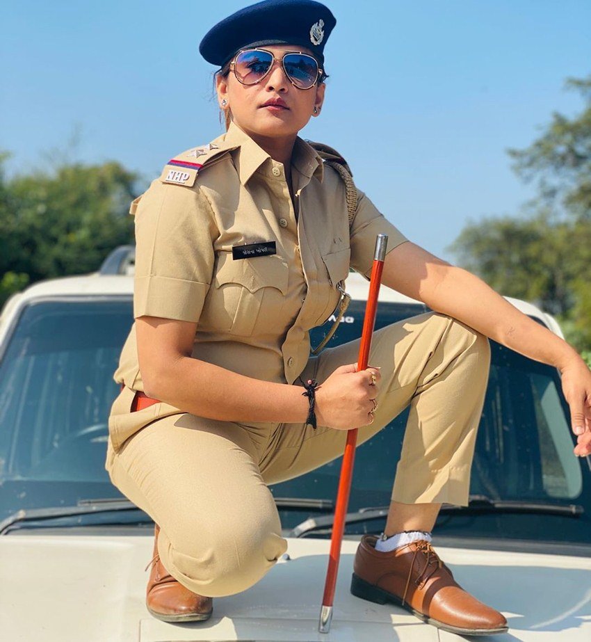 मुलाकात हिंसक हो गई। कीर्ति के साथ आए एक शख्स ने जय हो ग्रुप के रघु भरवाड़ के सिर पर धारदार हथियार से हमला कर दिया।