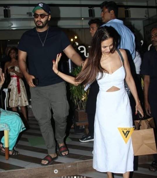 Malaika Arora, Arjun Kapoor and Malaika Arora, Arjun Kapoor, arjun and malaika relationship, Arjun and Malaika pictures, arjun and malaika marriage, Entertainment News,Bollywood News,Hindi Movies News,Malaika Arora,bollywood couple,Bollywood