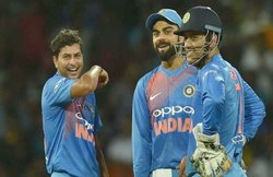 IPL 2020: कुलदीप यादव को आई महेंद्र सिंह धोनी की याद, कहा- टीम को खलती है उनकी कमी