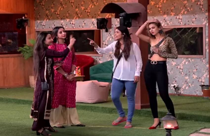 Mujhse Shadi karoge: पारस के साथ डेट पर जाने को लेकर लड़कियों मे छिड़ा घमासान