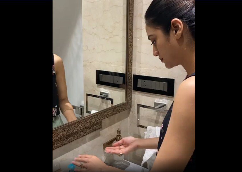 Nusrat Jahan, TMC MP Nusrat Jahan, Nusrat Janan Fire On TikTok, Bengoli Actress Nusrat Jahan, Nusrat Jahan Turn Into Naagin, Fans Reaction on nusrat Jahan TikTok Video, entertainment news, Bollywood news, television news