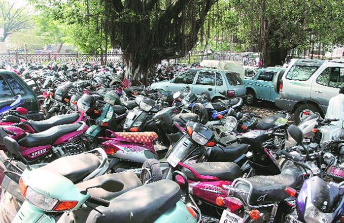 चेन्नई में कार पार्किंग अटेंडेंट की नौकरी के लिए 700 इंजीनियर और एमबीए डिग्री धारक ने किया आवेदन, 10वीं पास है योग्यता