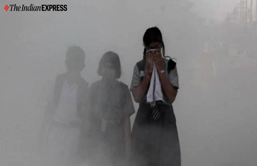 प्रदूषण की समस्या से दिल्ली वाले भी परेशान।