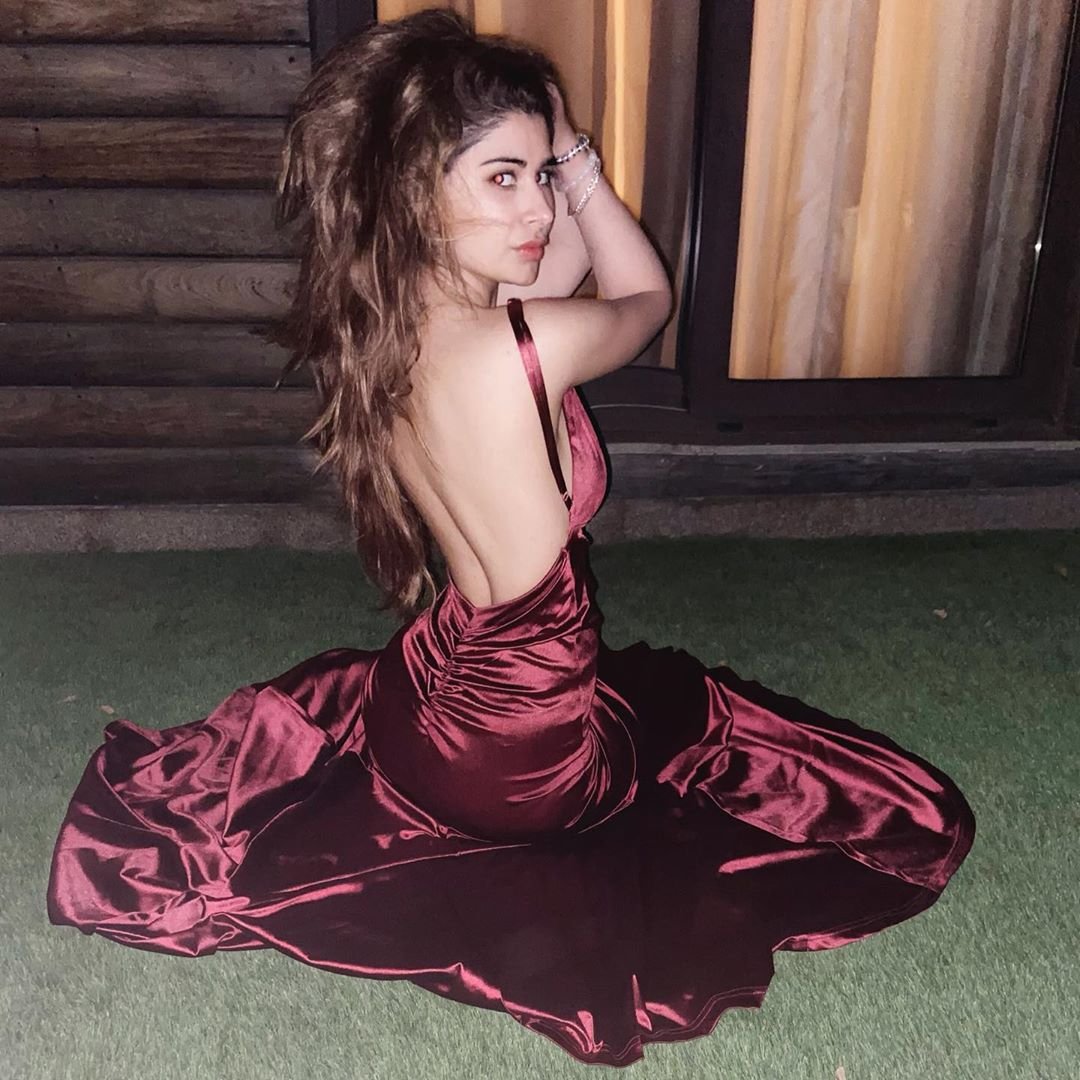 Navjot singh Sidhu, navjot singh sidhu daughter, rabia sidhu, rabia sidhu age, rabia sidhu boyfriend, rabia sidhu career, rabia sidhu photos, rabia sidhu instagam, navjot kaur sidhu, navjot singh sidhu news, navjot singh sidhu cricket, navjot singh sidhu youtube channel, navjot singh sidhu channel