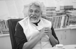 बारादरी: बेपानी होकर उजड़ रही है दुनिया