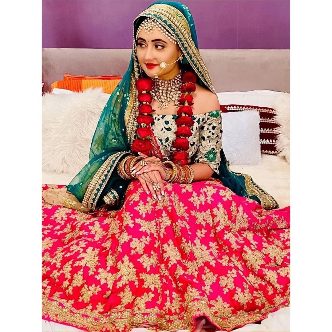 rashmi desai, rashmi desai show, rashmi desai new show, rashmi desai troll, rashmi desai age, rashmi desai daughter, rashmi desai movies, rashmi desai bigg boss, paras chhabra, shehnaz gill, rashmi desai serial, rashmi desai utran, rashmi desai husband, rashmi desai height, rashmi desai photos, rashmi desai bridal, rashmi desai wedding, rashmi desai marriage