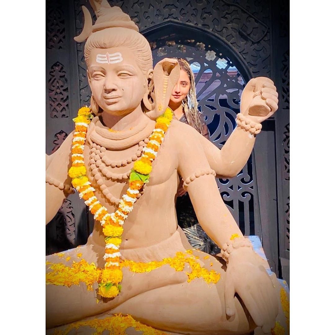 rashmi desai, rashmi desai show, rashmi desai new show, rashmi desai troll, rashmi desai age, rashmi desai daughter, rashmi desai movies, rashmi desai bigg boss, paras chhabra, shehnaz gill, rashmi desai serial, rashmi desai utran, rashmi desai husband, rashmi desai height, rashmi desai photos, rashmi desai bridal, rashmi desai wedding, rashmi desai marriage