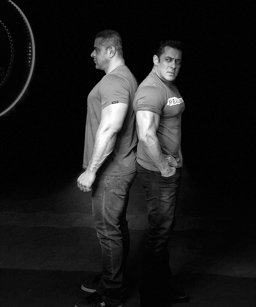 कुछ मीडिया रिपोर्ट्स की मानें तो दोनों ने सालों तक एक साथ फिटनेस ट्रेनिंग ली थी।