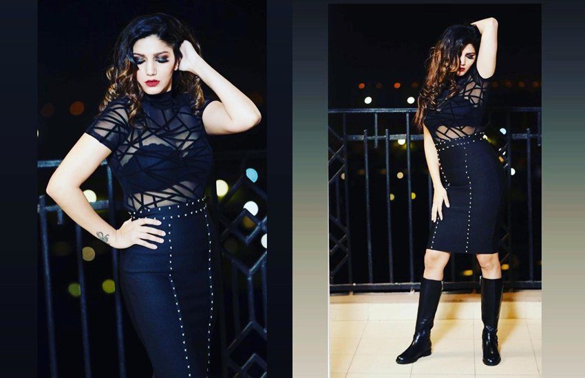 Holi 2020, Holi, Sapna Choudhary, Sapna Choudhary Holi, Sapna Choudhary Reached To Fans on Holi, Sapna Choudhary Holi, Sapna Lover Crack A joke on Haryanvi Dancer, Sapna Choudhary Fan, Sapna Choudhary Reaction on Fan, entertainment news, bollywood news, television news