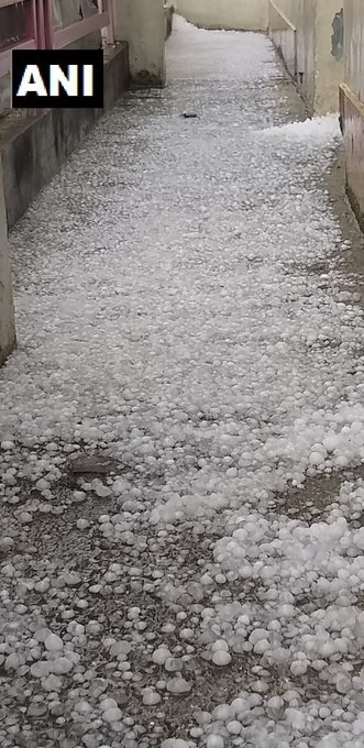 heavy rain, heavy rainfall, HAIL STORM, rain in up, rainfall, chitrakut, heavy rainfall in uttar pradesh, heavy rainfall in uttarakhand, heavy rain in india