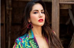 Coronavirus: कैटरीना कैफ से लेकर सनी लियोन तक, दे रही हैं घर बैठे फिट रहने के टिप्स, आप भी जानिये…