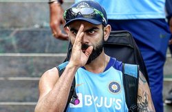 Virat Kohli Net Worth: विराट कोहली हैं दुनिया के सबसे अमीर क्रिकेटर, 900 करोड़ रुपए हुई नेटवर्थ