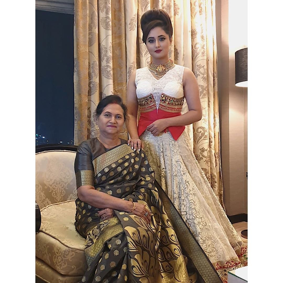 रश्‍म‍ि देसाई स‍िद्धार्थ शुक्‍ला शहनाज गिल, रश्‍म‍ि देसाई, Rashmi Desai SidNaaz Fans Nasty Comments, Rashmi Desai Blocks SidNaaz Fans, Rashmi Desai, tv News, tv News in Hindi, Latest tv News, tv Headlines, coronavirus, coronavirus update, punjab coronavirus, coronavirus kerala, coronavirus cases in kerala, coronavirus cases in up, coronavirus cases in delhi, coronavirus latest news, coronavirus news, coronavirus latest news update, coronavirus news live, news live, coronavirus in india, coronavirus latest update, coronavirus cases, coronavirus today update, coronavirus current status, covid 19, coronavirus rajasthan, coronavirus madhya pradesh, coronavirus tamil nadu, coronavirus kerala, coronavirus news update