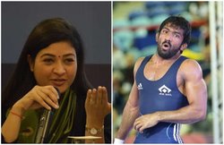 अलका लांबा ने भाजपा को बताया संघ की नाजायज औलाद; पहलवान योगेश्वर दत्त ने कहा- भारत में पुरुष होने में घाटा, आप महिला कार्ड खेलिये