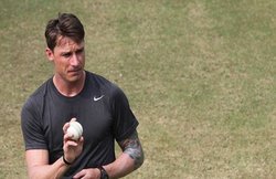 इस सीनियर प्लेयर्स के पसंदीदा 4 तेज गेंदबाजों में शामिल हैं डेल स्टेन, कहा-देखने के लिए खर्च करते थे पैसा