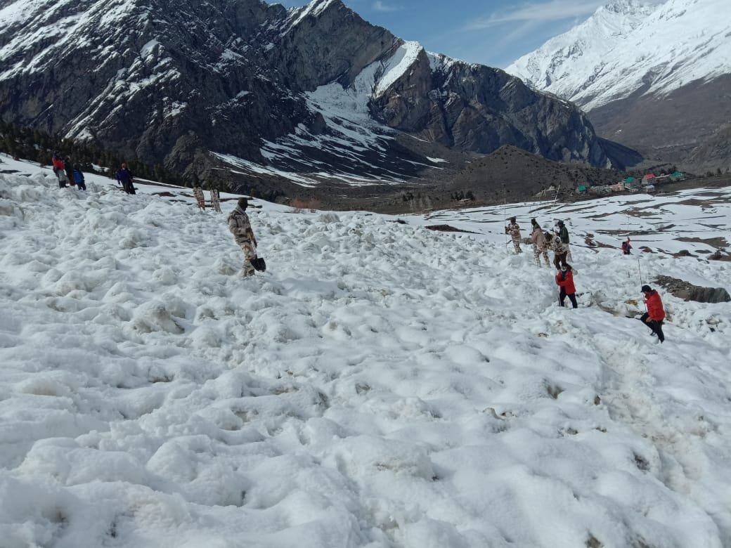 Indian airforce, Indian Army, Indian navy, ITBP, ITBP latest news, ITBP rescue operation, Lahaul, coronavirus,covid 19,kerala,kerala migramt workers, Himachal, coronavirus, coronavirus latest news, covid-19 india tracker live, india covid-19 tracker, india tracker covid-19, live coronavirus news, corona tracker, covid 19 tracker india, coronavirus latest news in india in hindi, coronavirus news in hindi, coronavirus live news, coronavirus india, coronavirus india news, coronavirus india live news, coronavirus in india, coronavirus in india latest news, coronavirus latest news in india, coronavirus map, coronavirus india map, coronavirus tracker, coronavirus cases