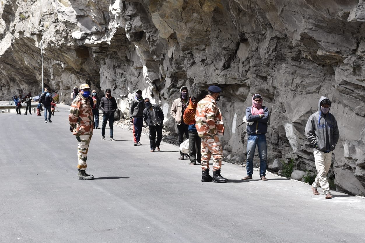 Indian airforce, Indian Army, Indian navy, ITBP, ITBP latest news, ITBP rescue operation, Lahaul, coronavirus,covid 19,kerala,kerala migramt workers, Himachal, coronavirus, coronavirus latest news, covid-19 india tracker live, india covid-19 tracker, india tracker covid-19, live coronavirus news, corona tracker, covid 19 tracker india, coronavirus latest news in india in hindi, coronavirus news in hindi, coronavirus live news, coronavirus india, coronavirus india news, coronavirus india live news, coronavirus in india, coronavirus in india latest news, coronavirus latest news in india, coronavirus map, coronavirus india map, coronavirus tracker, coronavirus cases