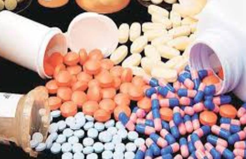 Hydroxychloroquine, Hydroxychloroquine Medicine, What is Hydroxychloroquine, Hydroxychloroquine Doses, Hydroxychloroquine Dose, Hydroxychloroquine Side Effect, Hydroxychloroquine Rate, Hydroxychloroquine Demand, Coronavirus, Hydroxychloroquine in Coronavirus, COVID-19, हाइड्रोक्सी क्लोरोक्वाइन, हाइड्रोक्सी क्लोरोक्वाइन डोज, हाइड्रोक्सी क्लोरोक्वाइन क्या है, हाइड्रोक्सी क्लोरोक्वाइन दवा, हाइड्रोक्सी क्लोरोक्वाइन का यूज, कोरोना वायरस, कोविड-19, हाइड्रोक्सी क्लोरोक्वाइन ताजा खबर