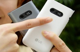 LG Folder 2 Flip Phone