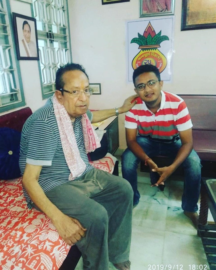 अरविंद त्रिवेदी का जन्म गुलाम भारत में सन् 1937 में हुआ था। आज वह 82 साल से ज्यादा के हो चुके हैं। (Photo: Instagram@arpitsinh_bhati_1312)