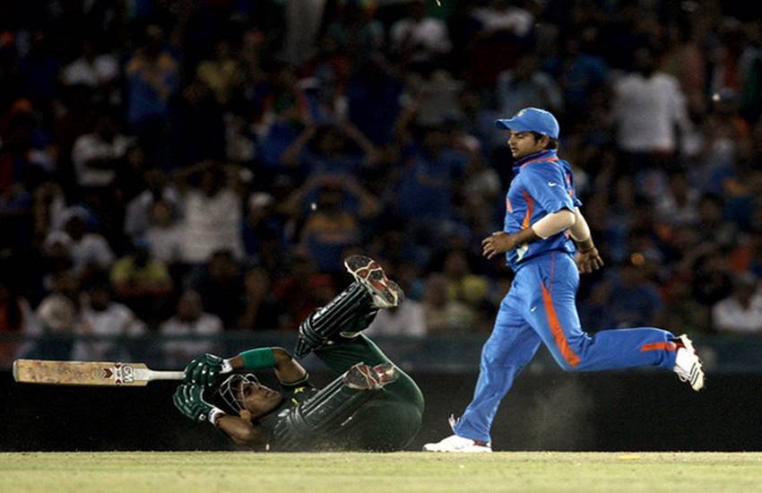 सुरेश रैना ने पाकिस्तान के खिलाफ वर्ल्ड कप 2011 के सेमीफाइनल में नाबाद 36 रन बनाए थे। (सोर्स- सोशल मीडिया)