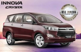 Toyota Innova crysta price, Toyota Innova crysta price, toyota Innova price and features details, Toyota Innova crysta rescue by Mahindra Bolero, Toyota Innova , Best MPV to buy