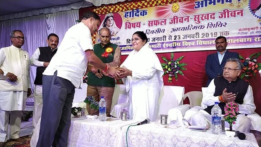 Ramayan, Ramayan ram, Ramayan caste, Ramayan dd National, Ramayan Live, Ramayan mandodari, Ramayan rawan, Ramayan artist Ramayan ramanad sagar, ramanad sagar Ramayan, Prabha mishra, Ramayan manodari role, who was mandodari in ramanand sagar ramayan, what is real name of mandodari