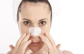 coronavirus, coronavirus patients, coronavirus india, coronavirus lockdown, blackheads, skin problems, how to remove blackheads, beauty tricks for blackhead removal, beauty tricks for blackhead removal in hindi, home remedies for blackhead removal, home remedies for skin problems, tips to remove blackheads, beauty tips, excess oil on skin, diy videos, diy beauty tricks videos, social media, beauty tricks videos