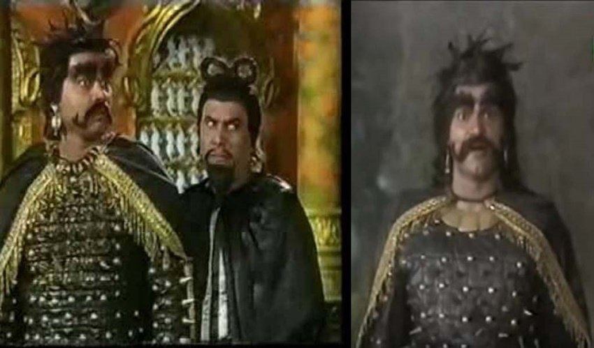 अखिलेंद्र जब भी अपने डायलॉग पढ़ते तो हर डायलॉग के साथ यक्क बोलते। बोलते-बोलते उनकी आदत पड़ गई। उन्होंने तय किया कि वह पर्दे पर डायलॉग के बाद यक्कू बोला करेंगे। नीरजा ने भी हामी भर दी। इस तरह से क्रूर सिंह और उनका यक्कू पर्दे पर आया और देखते ही देखते पूरे देश में मशहूर हो गया।