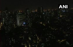 Coronavirus India 5 April 9 PM Lights Off Highlights: लोगों ने दीये जला कोरोना के खिलाफ लड़ाई में दिखाई एकजुटता, पीएम मोदी ने की थी अपील