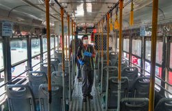 देश में कोरोना संक्रमण के मामले बढ़े, विदेशों से हालात अब भी बेहतर