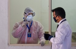 Coronavirus in India State-Wise HIGHLIGHTS: इंदौर में संक्रमण के 121 नए मामले, यहां कोरोना पीड़ितों की संख्या 500 के पार, धारावी में अब तक 60 पॉजिटिव केस मिले