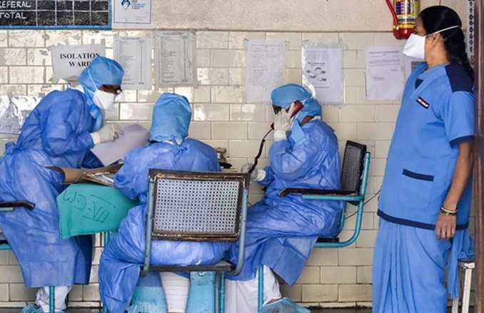 COVID-19 Live Cases Tracker: भारत में कोरोना से मौतों का आंकड़ा 2,109 हुआ, जानें- सभी राज्यों और दुनिया का हाल