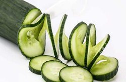 Weight Loss: वजन कम करने में रामबाण है खीरा, ऐसे करें डाइट में शामिल