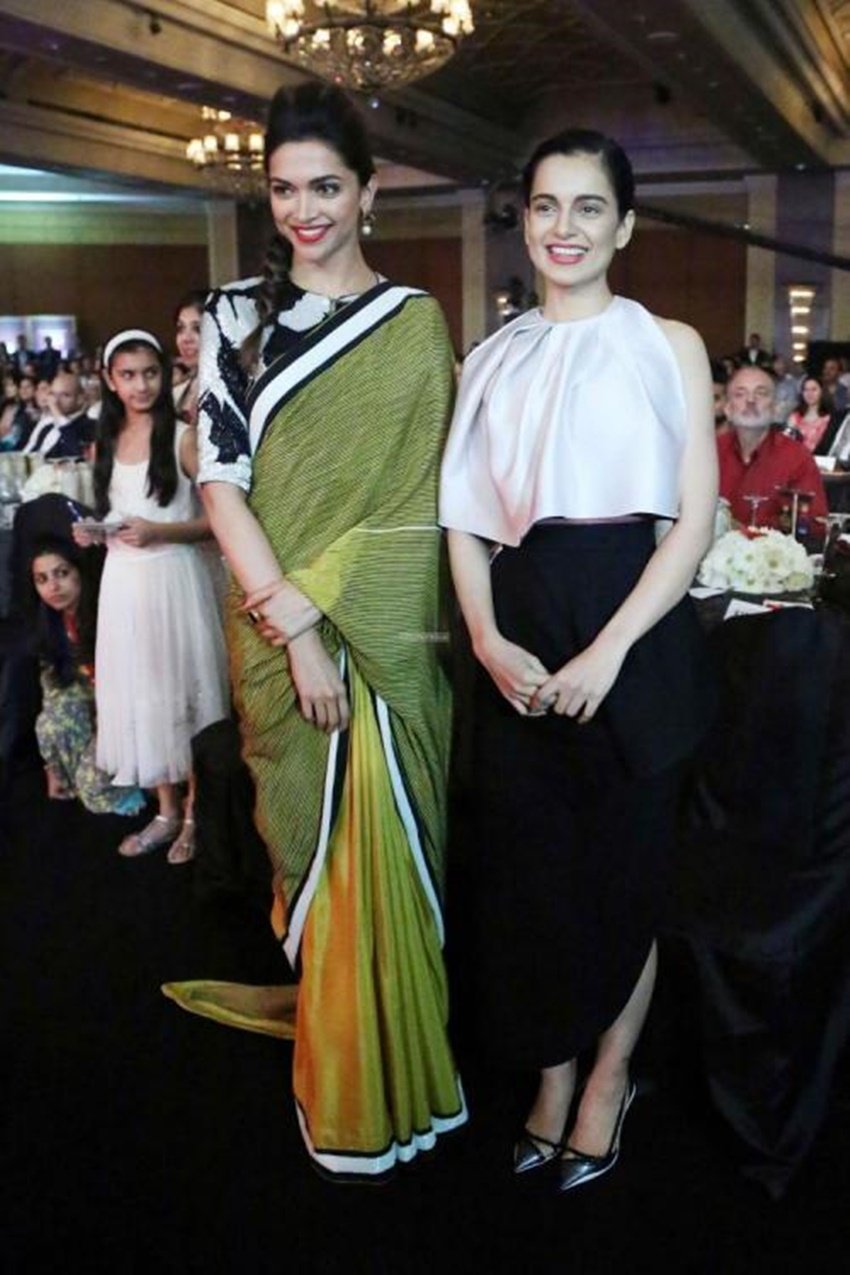 दरअसल साल 2014 में कंगना की फिल्म क्वीन रिलीज हुई थी। उसी साल दीपिका की फिल्म हैप्पी न्यू ईयर भी रिलीज हुई। उस साल एक अवॉर्ड फंक्शन में कंगना रनौत की जगह दीपिका पादुकोण को बेस्ट एक्ट्रेस के लिए चुन लिया गया। दीपिका ने अवार्ड लेते हुए स्टेज से ये कह दिया कि मैं ये अवॉर्ड क्वीन फिल्म में कंगना के अभिनय के लिए उन्हें डेडीकेट करती हूं।