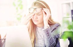 जनसत्ता रविवारी: पूर्णबंदी के दौरान ऐसे करें काम, आंखों को न हो थकान