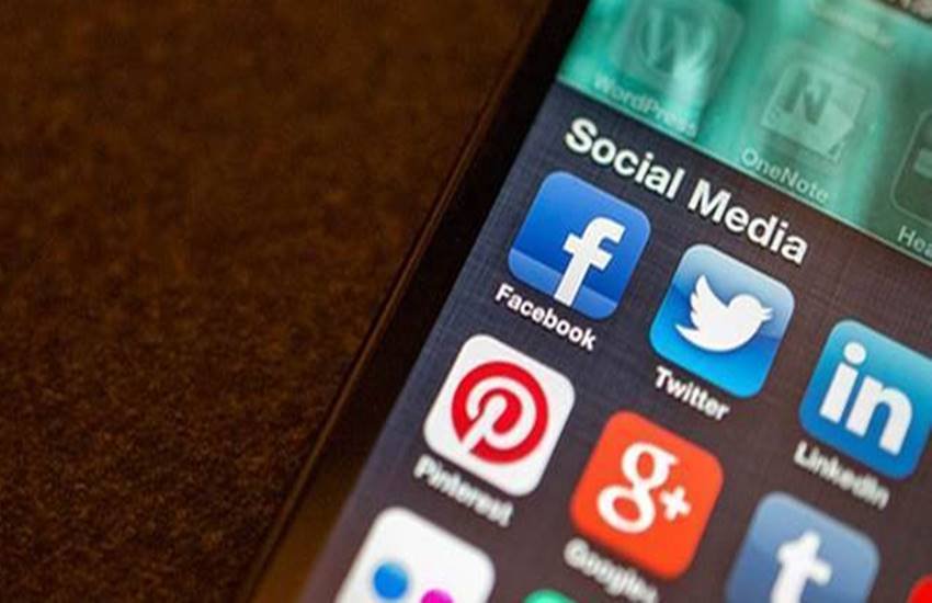 Facebook, Helo, Tiktok