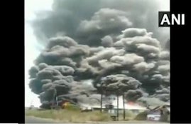 maharashtra fire, jalgaon fire, fire in bhusawal, maharastra news, fire in company, fire in maharastra, fire tenders, india news, Hindi news, news in Hindi, latest news, today news in Hindi