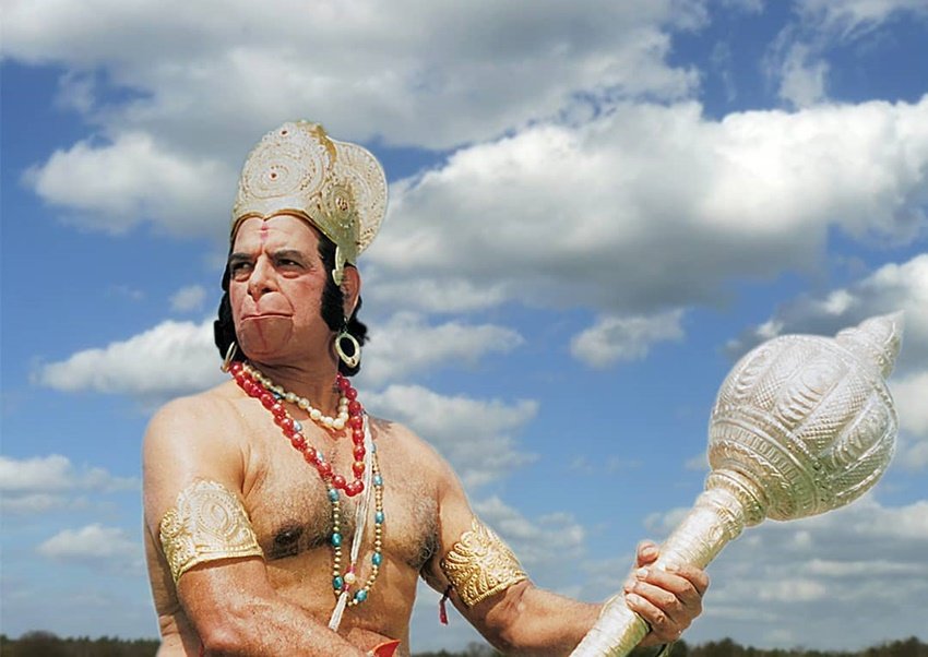 रामायण में हनुमान का किरदार प्ले किया था एक्टर दारा सिंह ने।