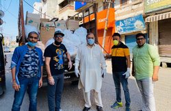 हरभजन सिंह-गीता बसरा ने किया 5000 परिवारों की मदद का वादा, मित्रों की मदद से गरीबों को दे रहे राशन